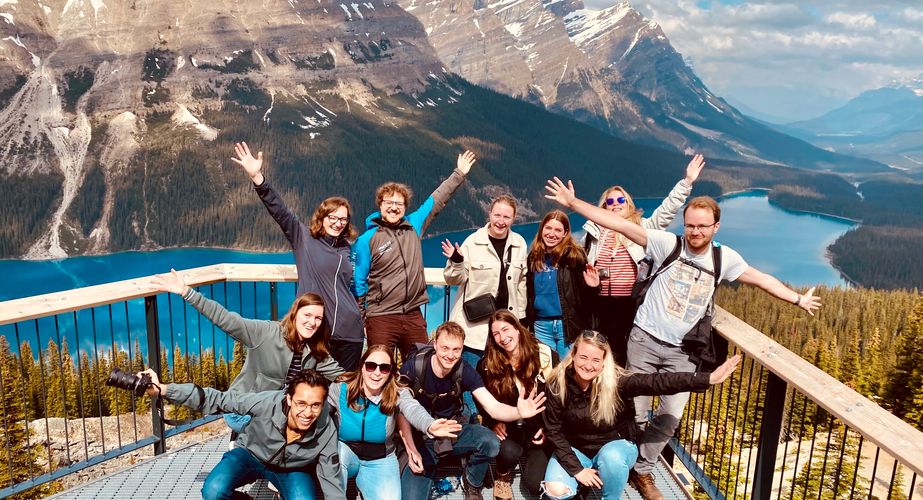 Groepsfoto uitkijkpunt Canada Groepsfoto uitkijkpunt Canada